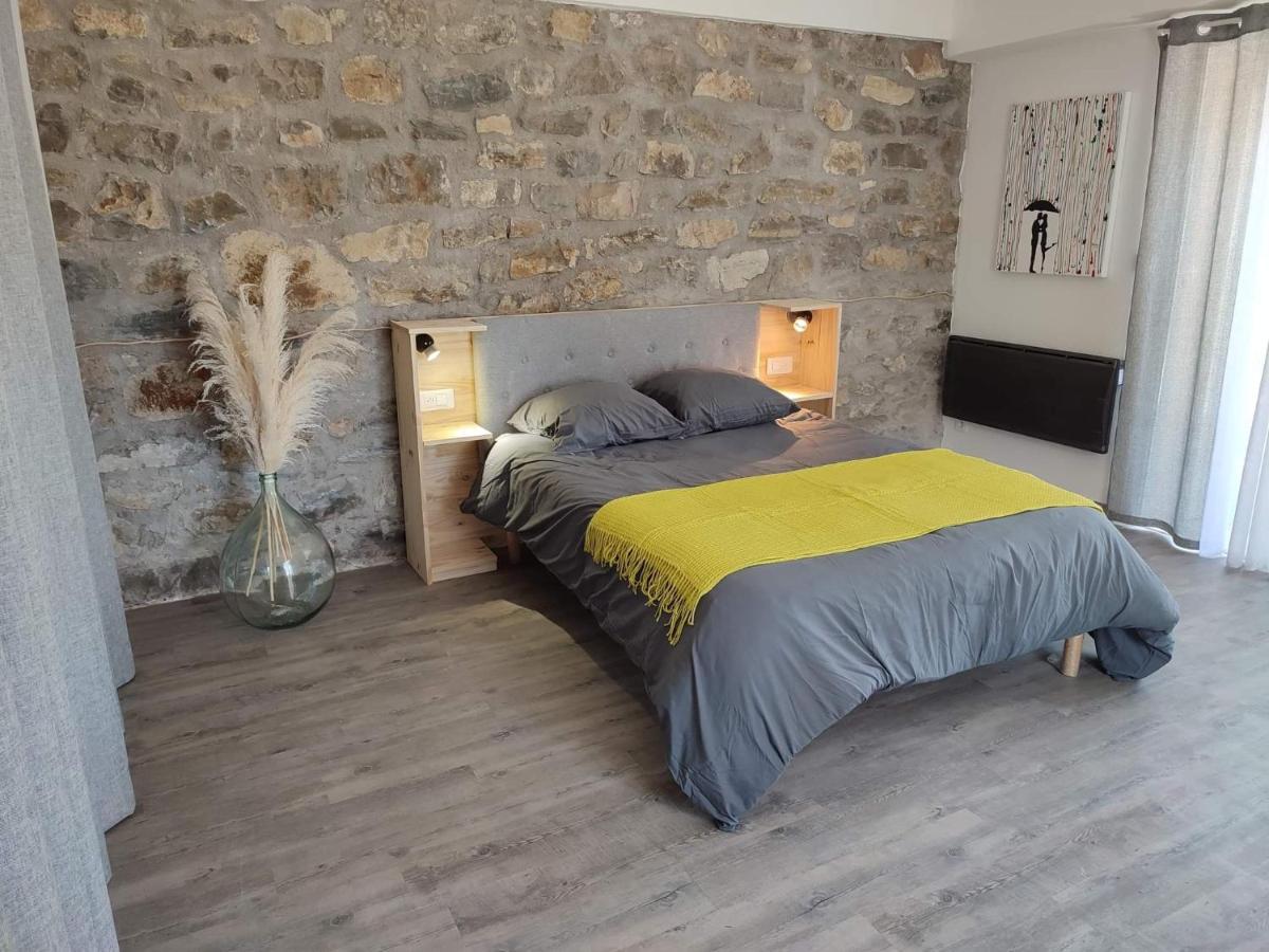 Auberge Des Esperels Rez De Maison Avec Jardin Figanieres Экстерьер фото